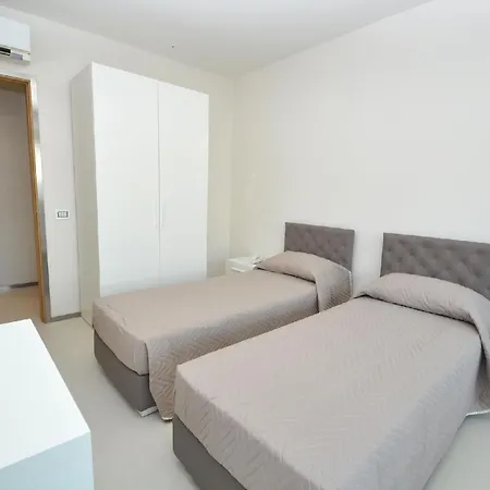 Fuer 6 Personen Ca 90 Qm In Gallipoli, Apulien Provinz Lecce *