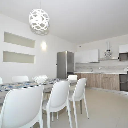 Fuer 6 Personen Ca 90 Qm In Gallipoli, Apulien Provinz Lecce *